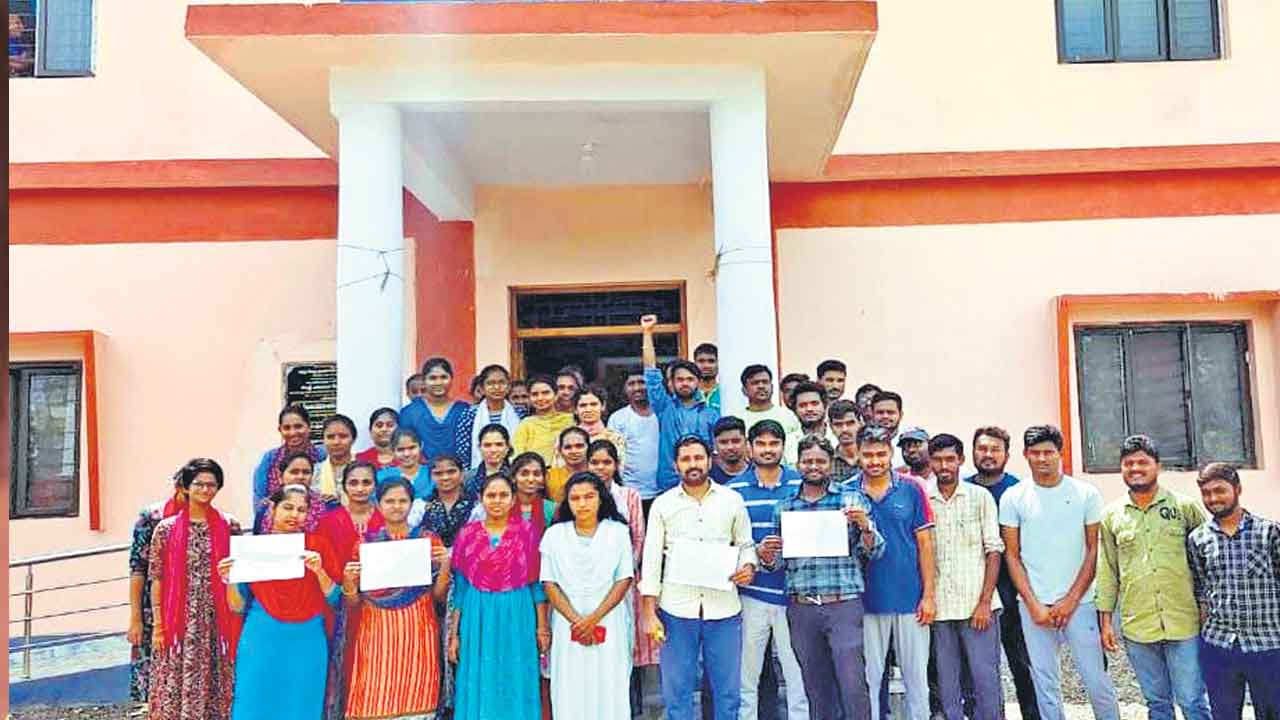 DSC | జూలై 17 నుంచి డీఎస్సీ పరీక్షలు.. ఇంకా పూర్తి షెడ్యూల్‌ ప్రకటించని సర్కార్‌