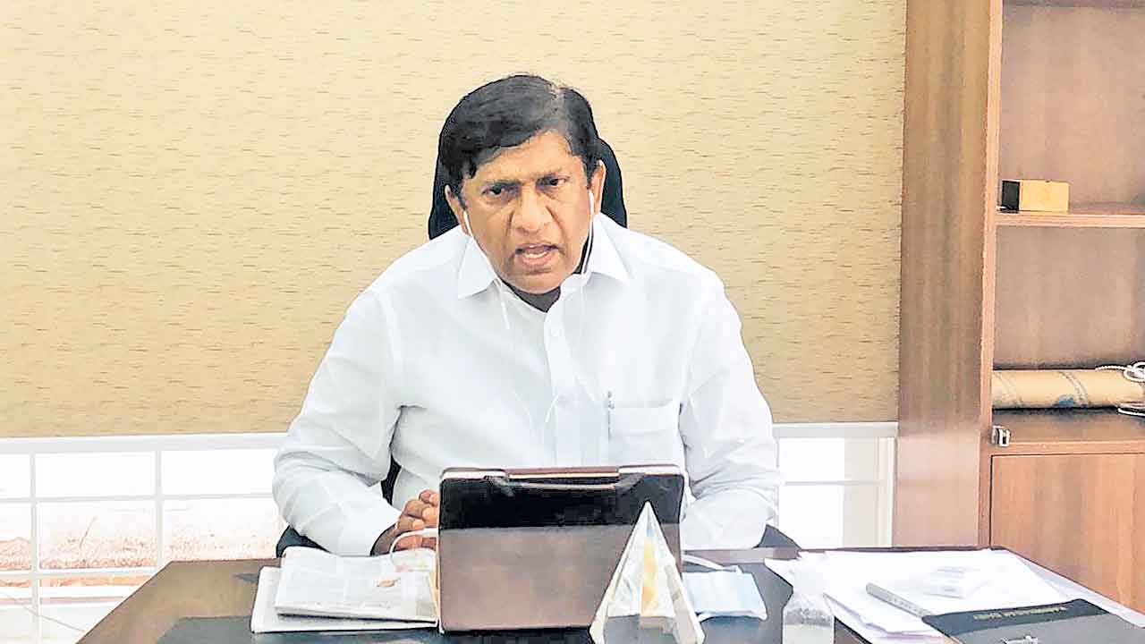 నీట్‌ రద్దుపై అసెంబ్లీలో తీర్మానం చేయాలి