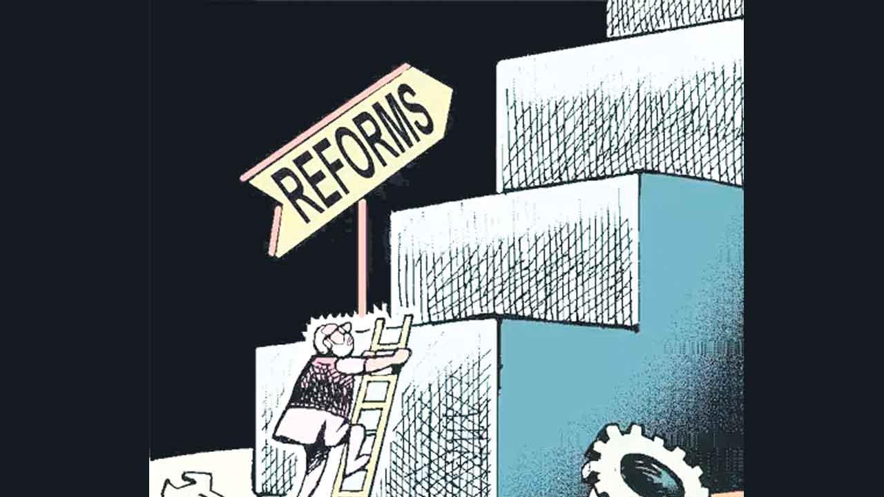 UBS | ఈసారి అంత ఈజీ కాదు.. సంకీర్ణ ప్రభుత్వంతో సంస్కరణల అమలు కష్టమే: యూబీఎస్‌