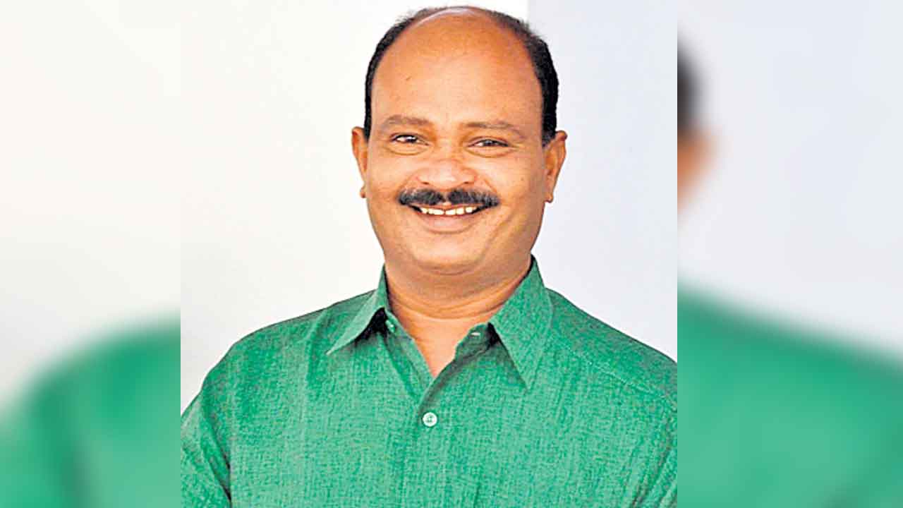 టీఆర్టీఎఫ్‌ రాష్ట్ర ప్రధాన కార్యదర్శిగా మారెడ్డి అంజిరెడ్డి