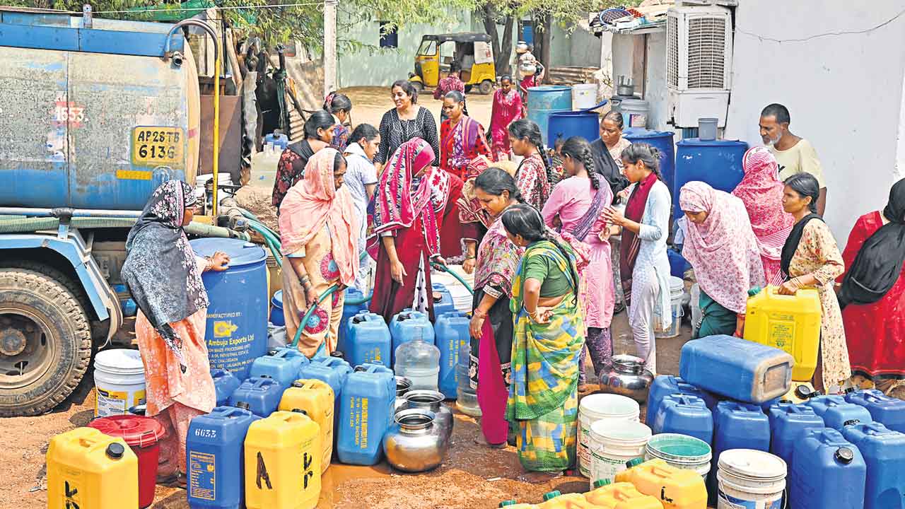 Drinking Water | హైదరాబాద్‌కు తాగునీటి కటకట.. వరుణుడి కరుణ కోసం ఆశగా ఎదురు చూస్తున్న జలమండలి