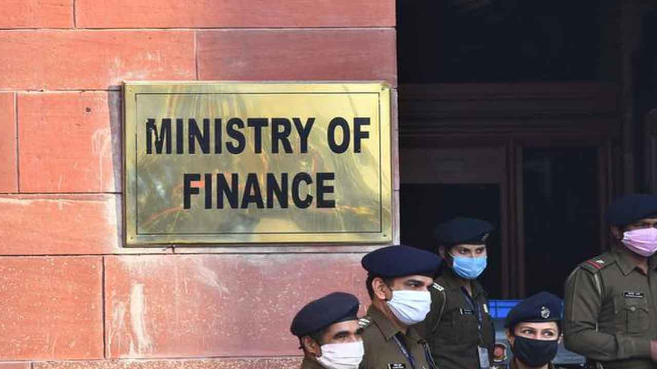 జూన్‌ నెల రాష్ర్టాల పన్నుల వాటా విడుదల