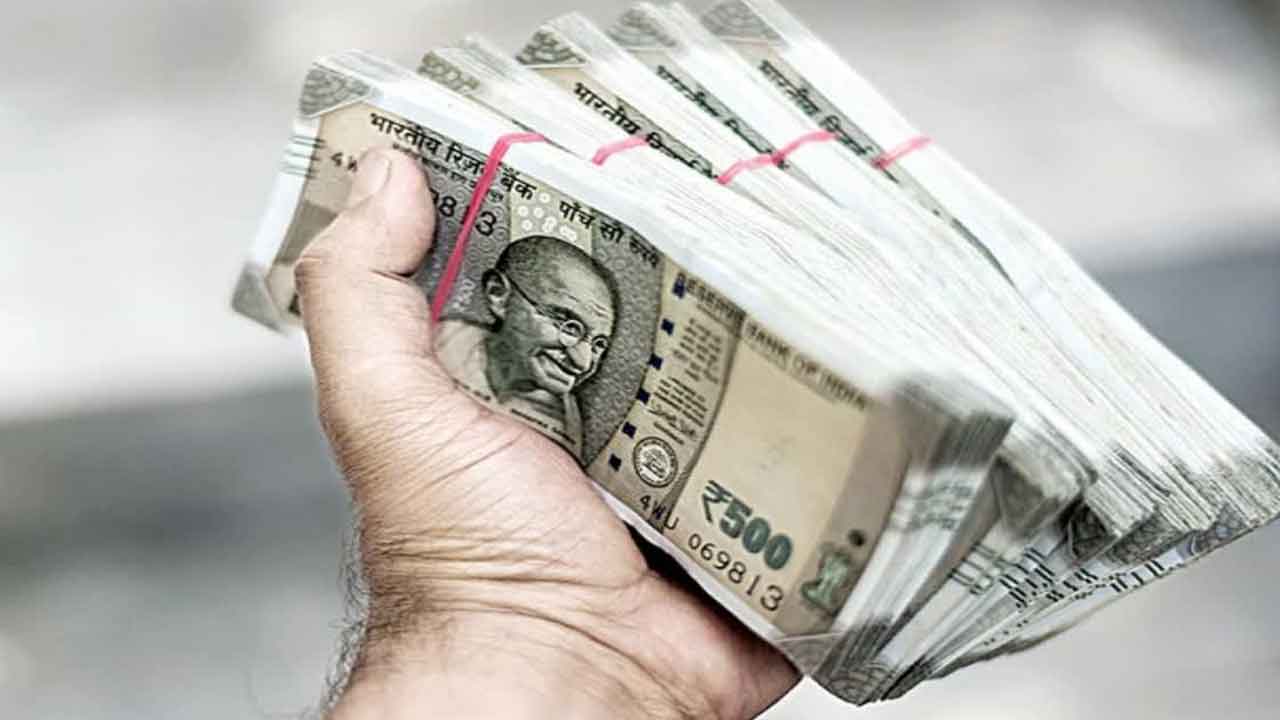 ఉపకారవేతనాలకు 387.51కోట్లు