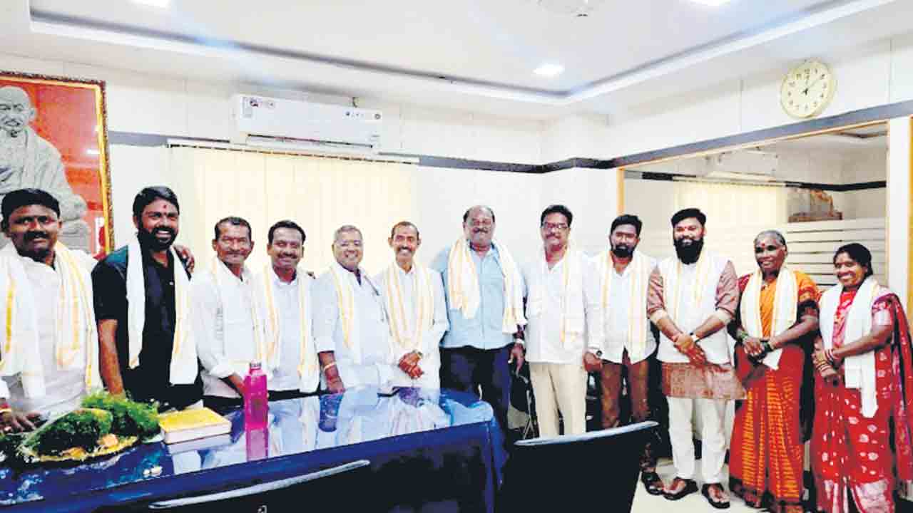 కొలువుదీరిన అర్బన్‌ బ్యాంకు పాలకవర్గం