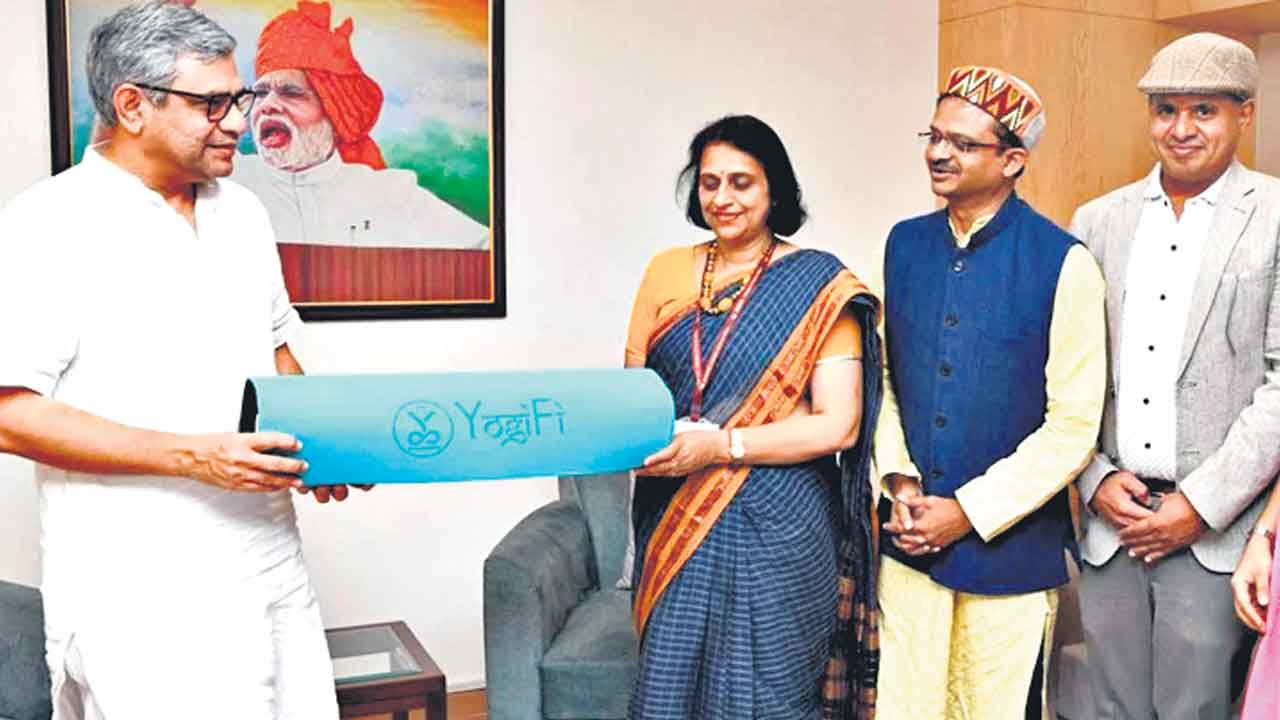 యోగాకు ‘ఏఐ’ మ్యాట్‌