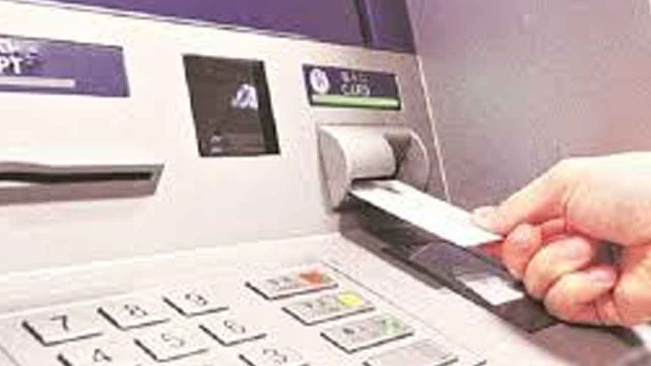 ATM Charges | త్వరలో ఏటీఎం చార్జీల పెంపు?.. రూ.23కు ఇంటర్‌ఛేంజ్‌ ఫీజు!