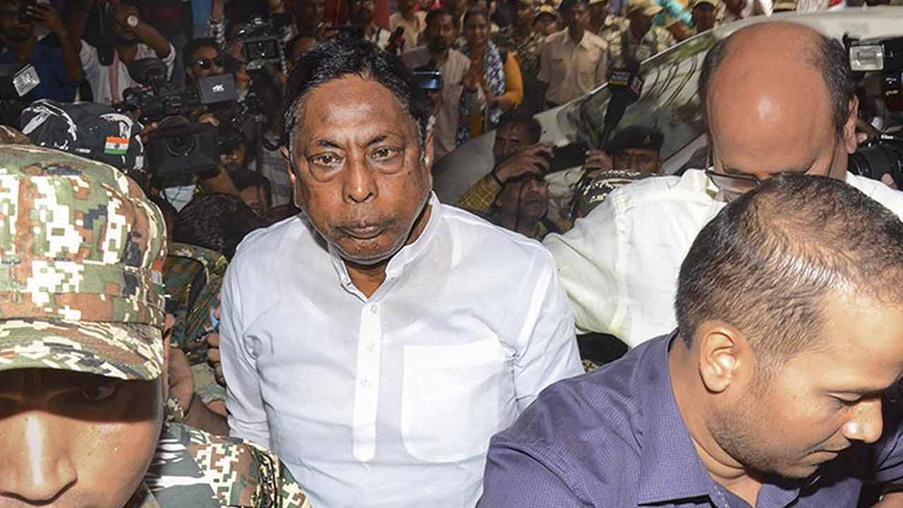 Alamgir Alam | మంత్రి పదవికి రాజీనామా చేసిన కాంగ్రెస్‌ నేత అలంగీర్‌ ఆలం