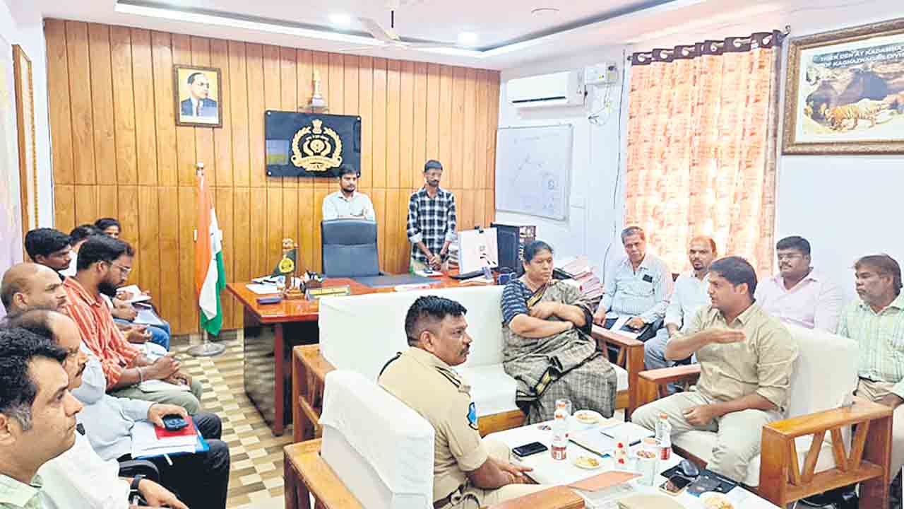 అటవీ దారులకు త్వరలో మోక్షం!