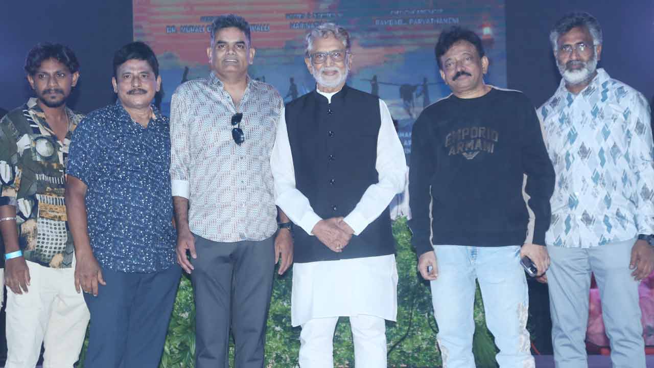 మత్స్యకారుల జీవన ప్రతిరూపం రేవు