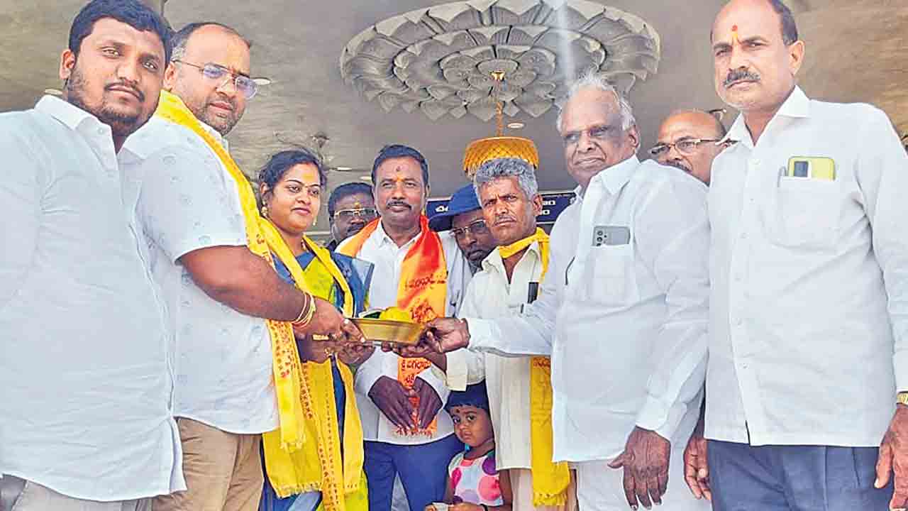 బగలాముఖి శక్తిపీఠంలో ప్రత్యేక పూజలు