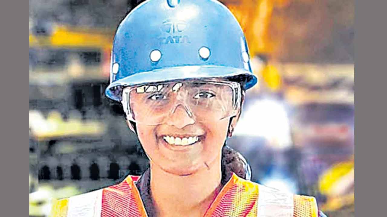 ఉక్కు వనిత!