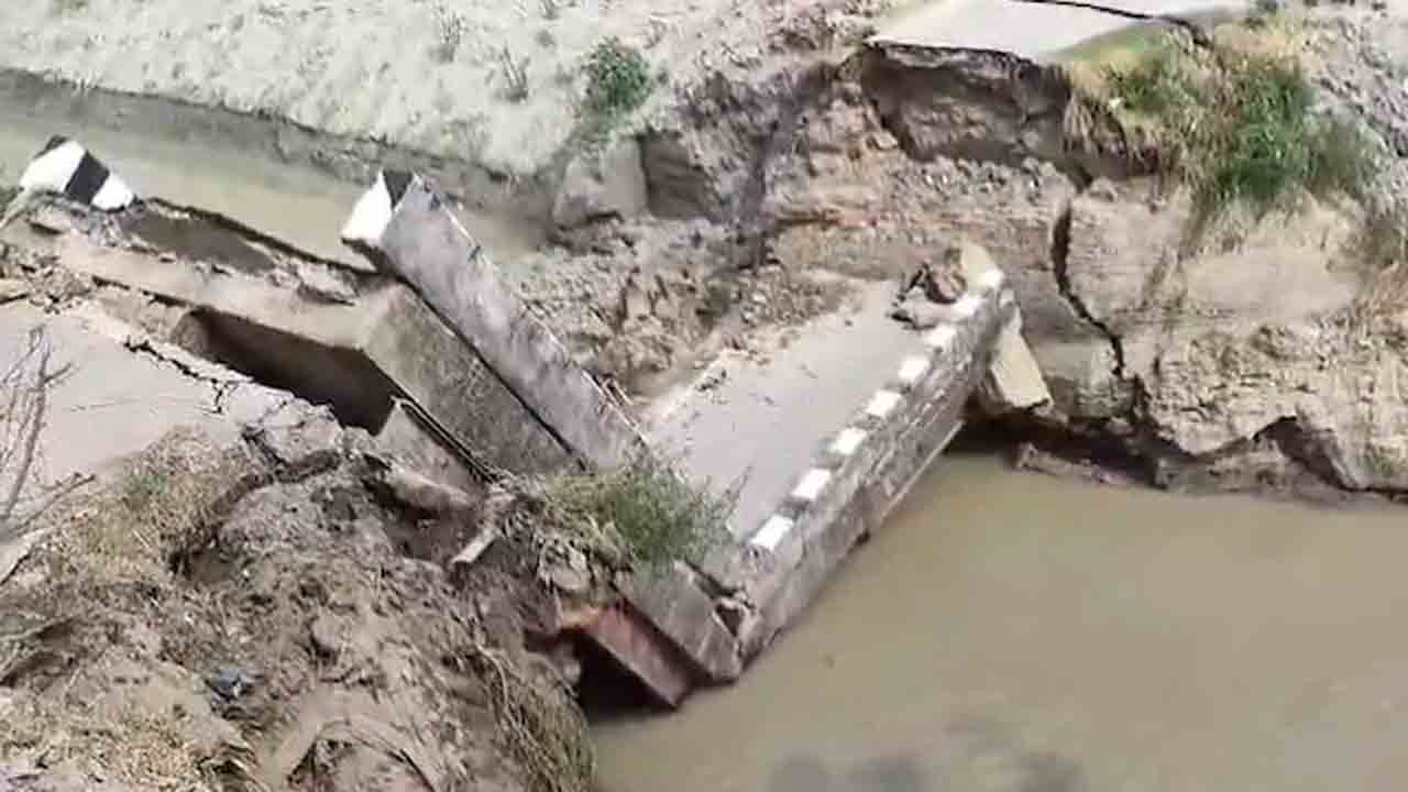 Bridge Collapse | బీహార్‌లో కూలిన మరో వంతెన.. వారం వ్యవధిలో రెండో ఘటన