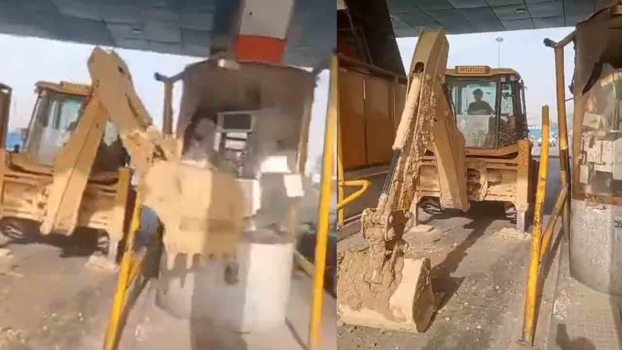 Toll Booth | ట్యాక్స్‌ చెల్లించమన్నందుకు టోల్‌ బూత్‌ను బుల్డోజర్‌తో ధ్వంసం చేసిన డ్రైవర్‌.. VIDEO