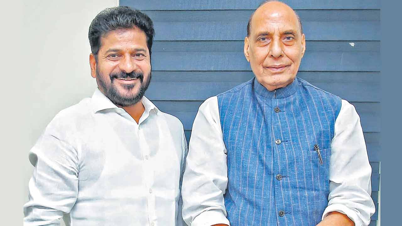 ‘రక్షణ’ భూములు ఇవ్వండి