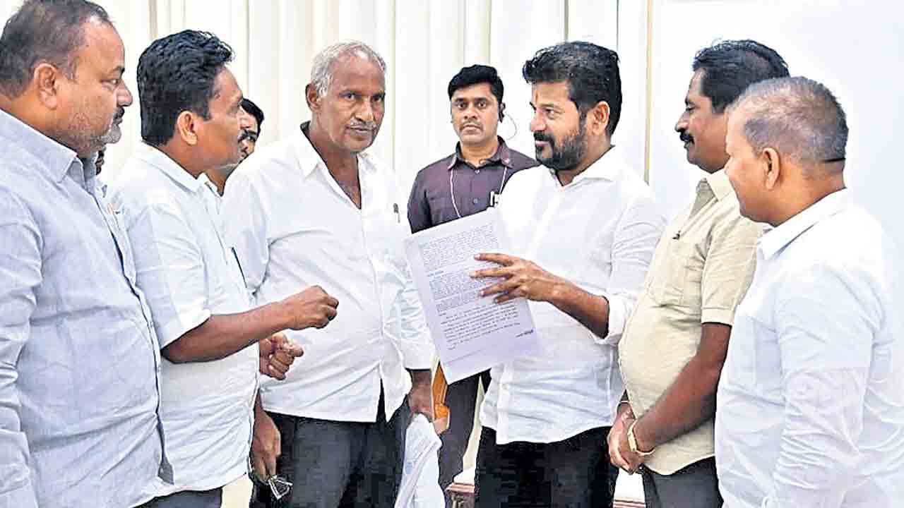 పేదలకు న్యాయం చేయండి