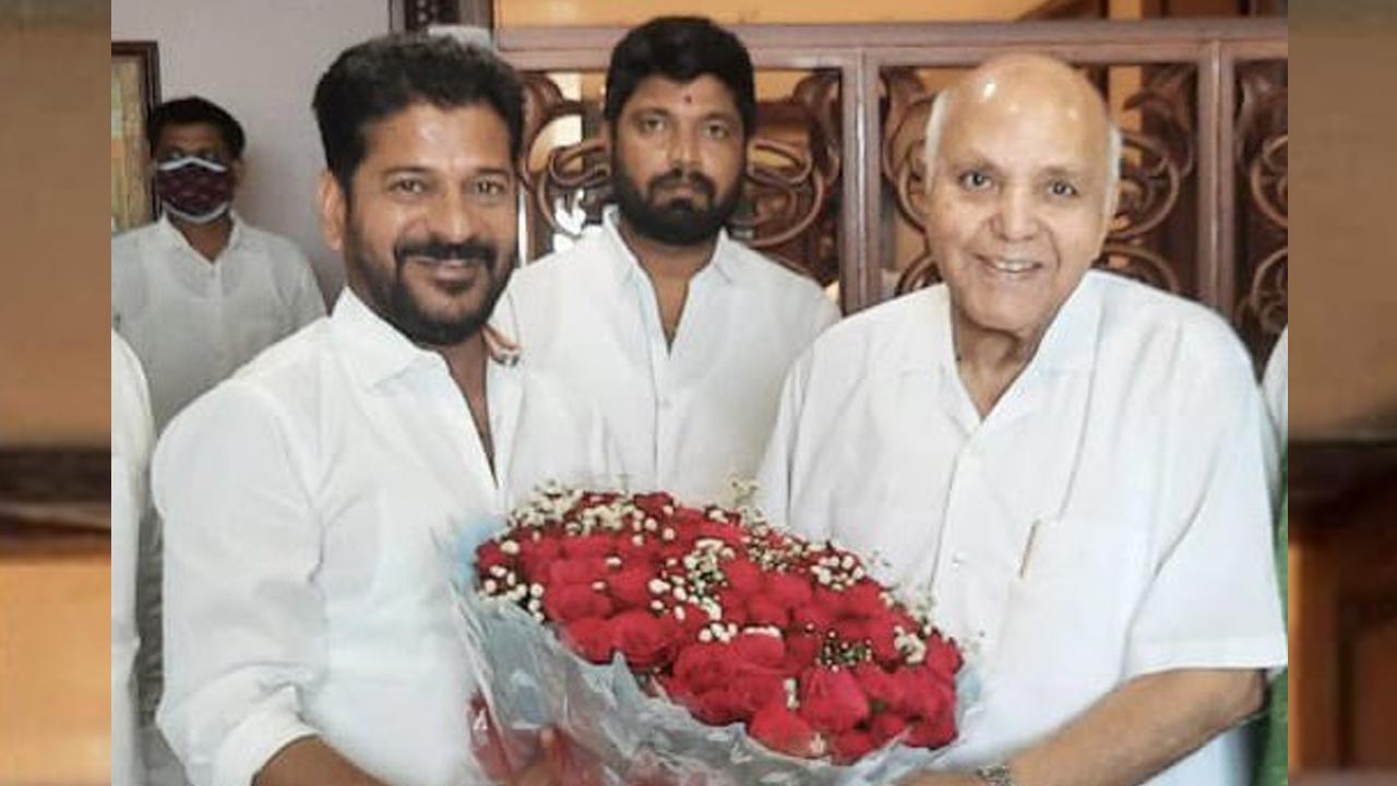 CM Revanth Reddy | తెలుగు పత్రికా, మీడియా రంగానికి రామోజీరావు లేని లోటు పూడ్చలేనిది: సీఎం రేవంత్‌ రెడ్డి