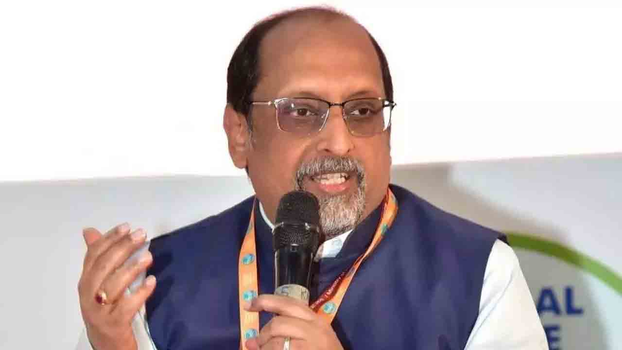 Neerabh Kumar Prasad | ఏపీ ప్రభుత్వ ప్రధాన కార్యదర్శిగా నీరభ్‌ కుమార్ ప్రసాద్ బాధ్యతలు స్వీకరణ