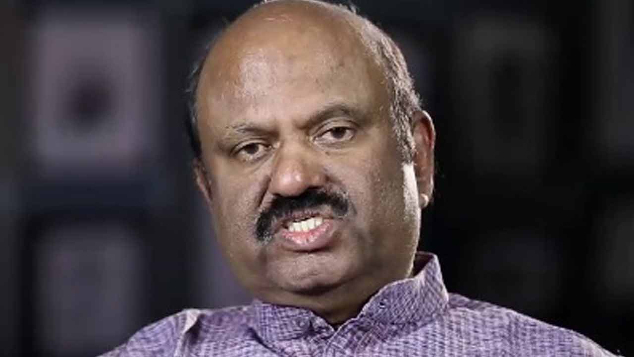 రాజ్‌భవన్‌ నుంచి వెళ్లిపోండి