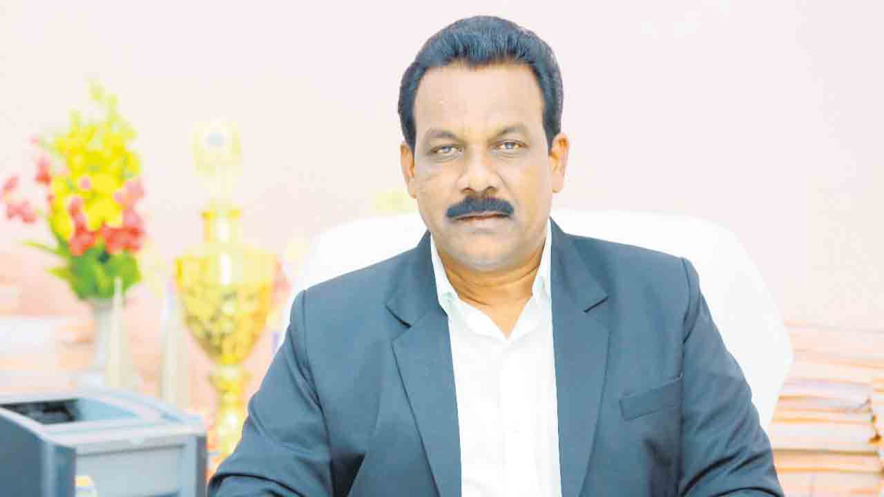 విద్యార్థుల సంపూర్ణ వికాసమే లక్ష్యం