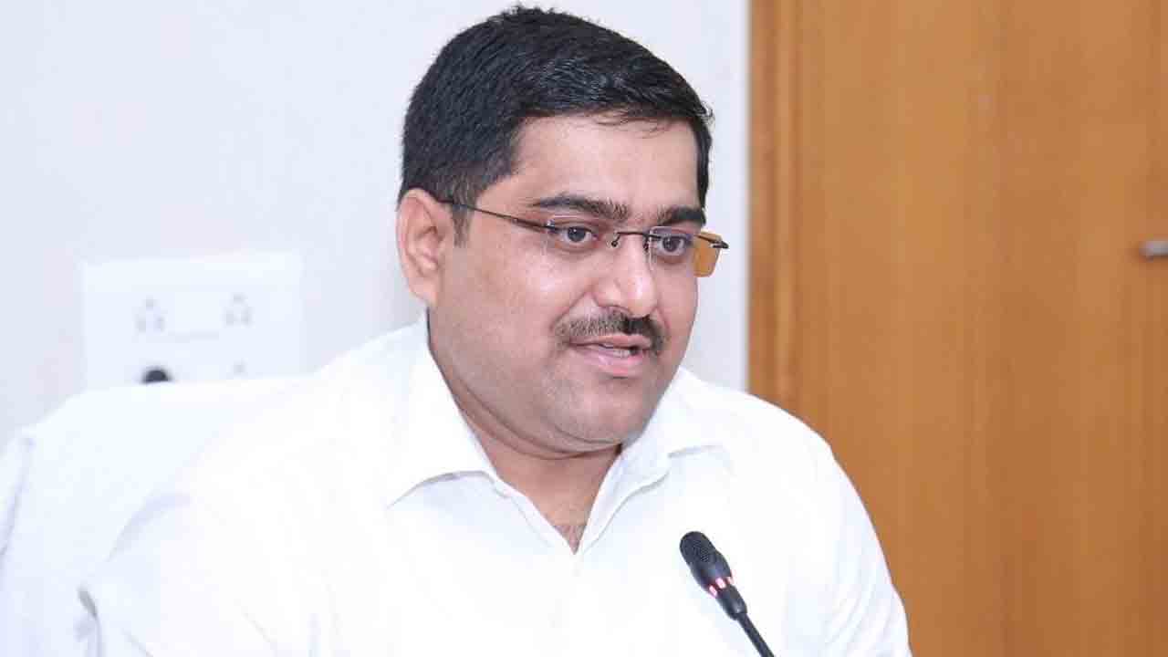 బడిబాటను విజయవంతం చేయాలి