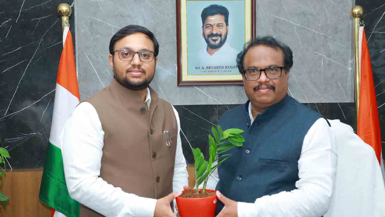 సమన్వయంతో జిల్లాను అభివృద్ధి చేద్దాం