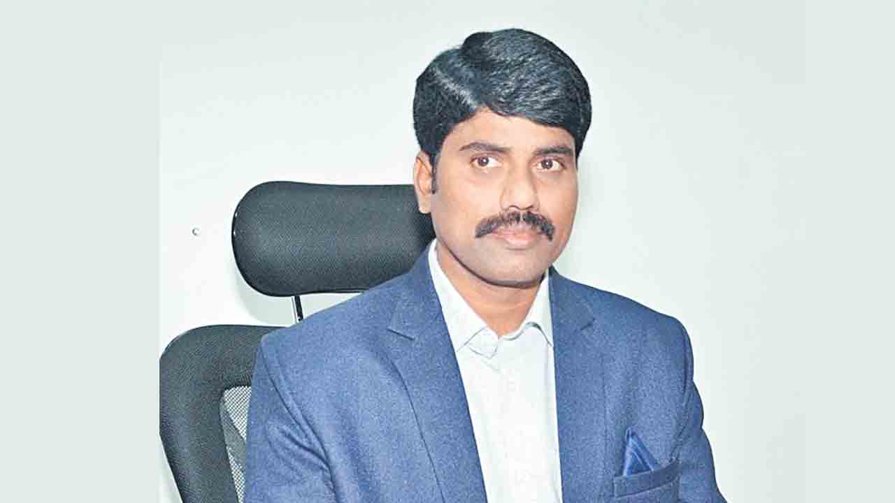 పెండింగ్‌ పనులు పూర్తి కావాలి
