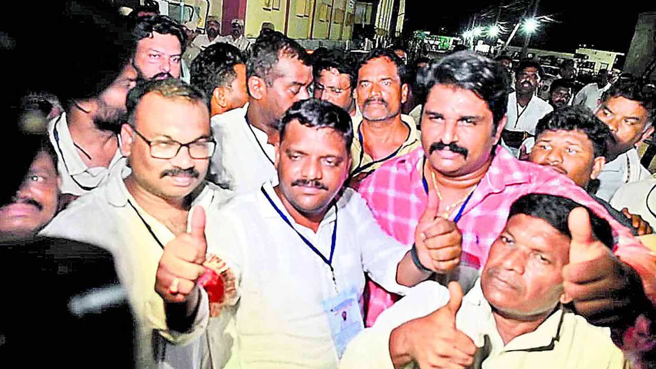 ఉత్కంఠ పోరులో కాంగ్రెస్‌ గెలుపు