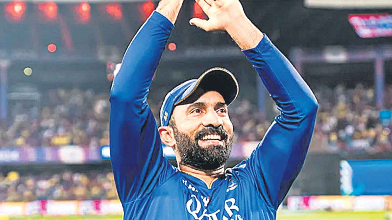 క్రికెట్‌కు కార్తీక్‌ వీడ్కోలు