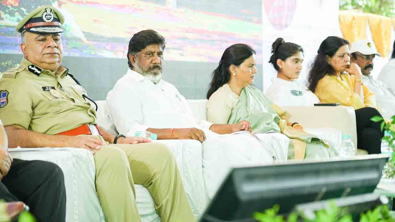 Dy CM Mallu Batti Vikramarka | డ్రగ్స్ రహిత తెలంగాణే ప్రభుత్వ లక్ష్యం.. డిప్యూటీ సీఎం మ‌ల్లు భ‌ట్టి విక్ర‌మార్క‌