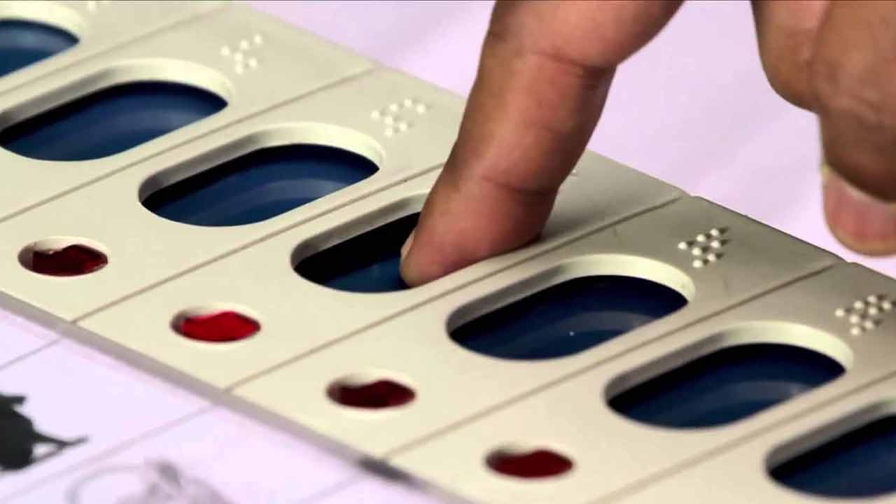 సీట్లు సమానం.. ఓట్లు అధికం