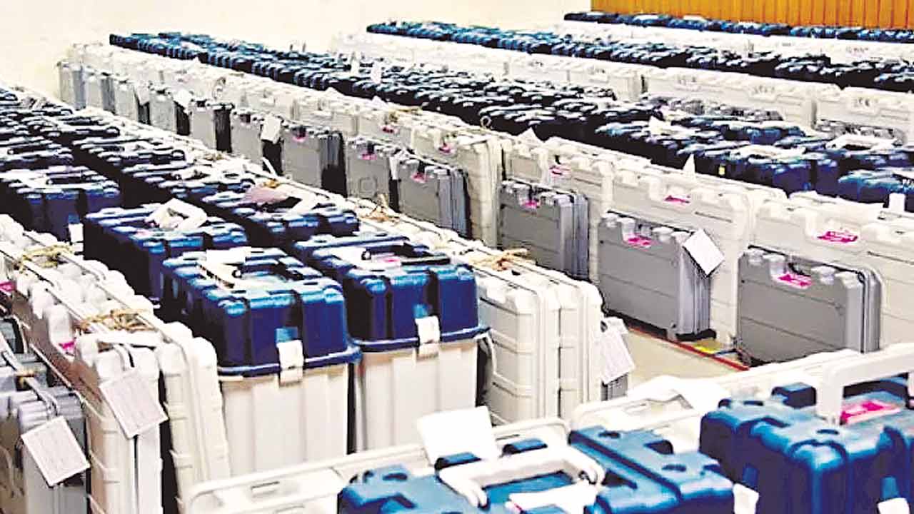 Andhra Pradesh | రాష్ట్రమంతా పోలీసుల చేతుల్లోకి.. ఆంధ్రప్రదేశ్లో ఓట్ల లెక్కింపుపై తీవ్ర ఉత్కంఠ