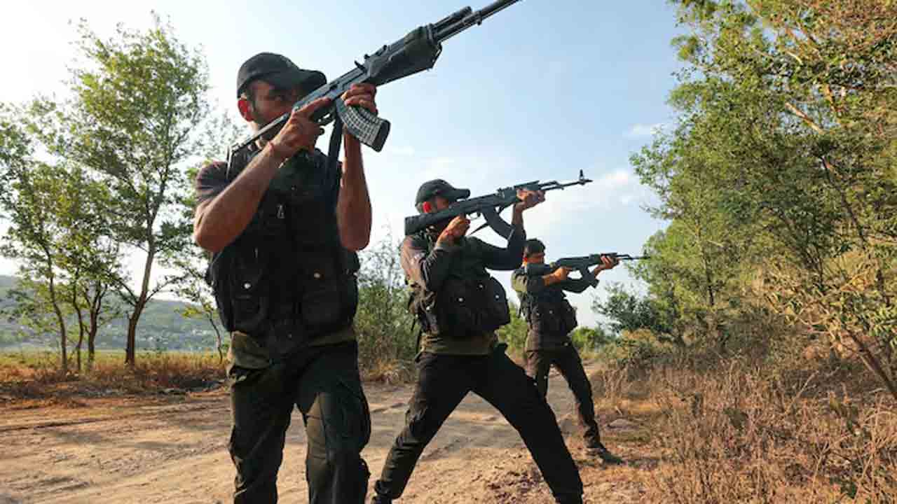 Encounter | జమ్మూ కశ్మీర్‌లో ఎన్‌కౌంటర్‌.. ఇద్దరు ఉగ్రవాదులు హతం