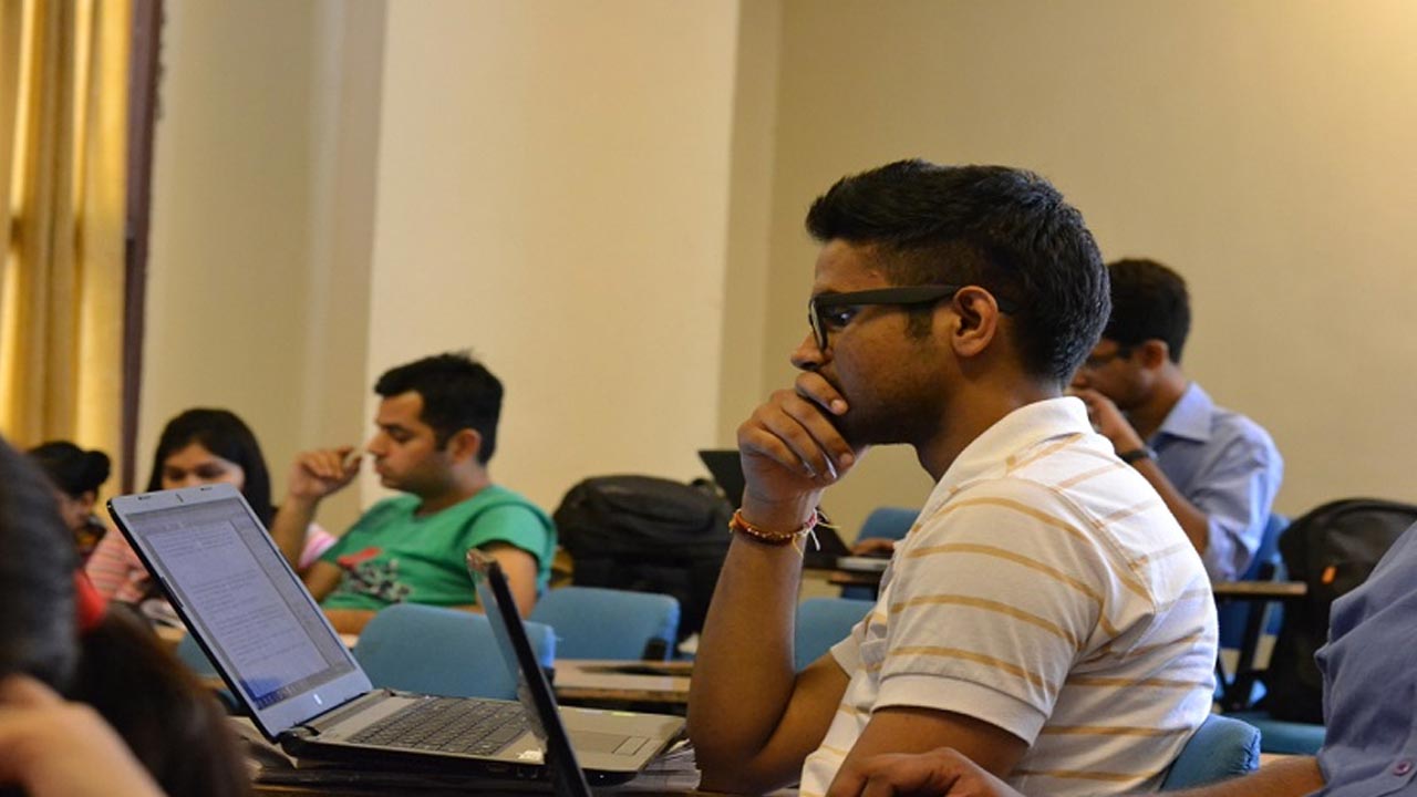 Engineering Colleges | మేనేజ్‌మెంట్‌ కోటా సీట్లు.. ప్రైవేట్‌ ఇంజినీరింగ్‌ కాలేజీల వేలంపాట