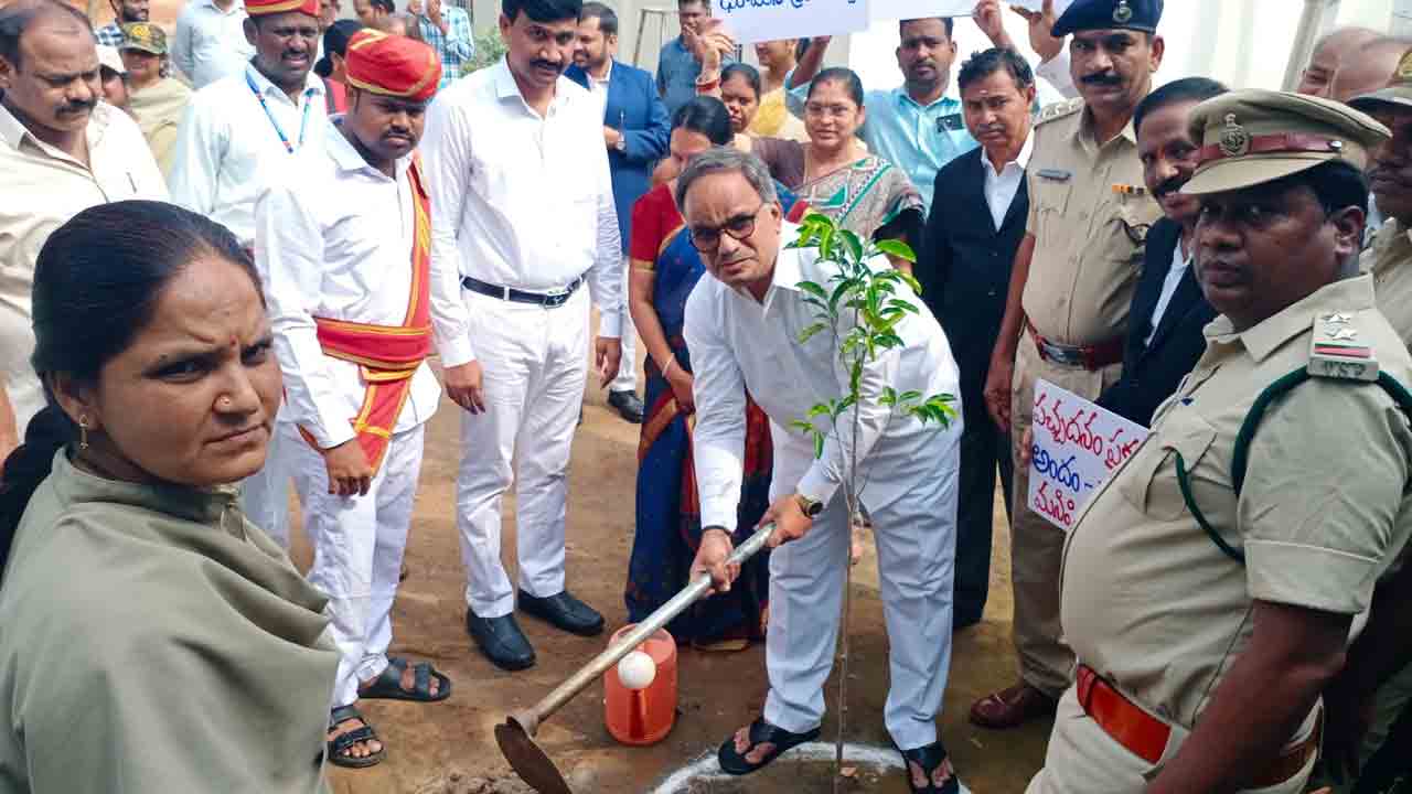 పర్యావరణ పరిరక్షణకు పాటుపడాలి