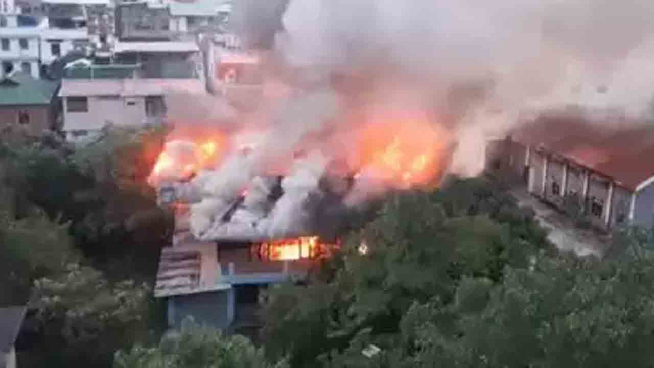 Fire Accident | మణిపూర్ సీఎం బంగ్లా సమీపంలో భారీ అగ్ని ప్రమాదం..