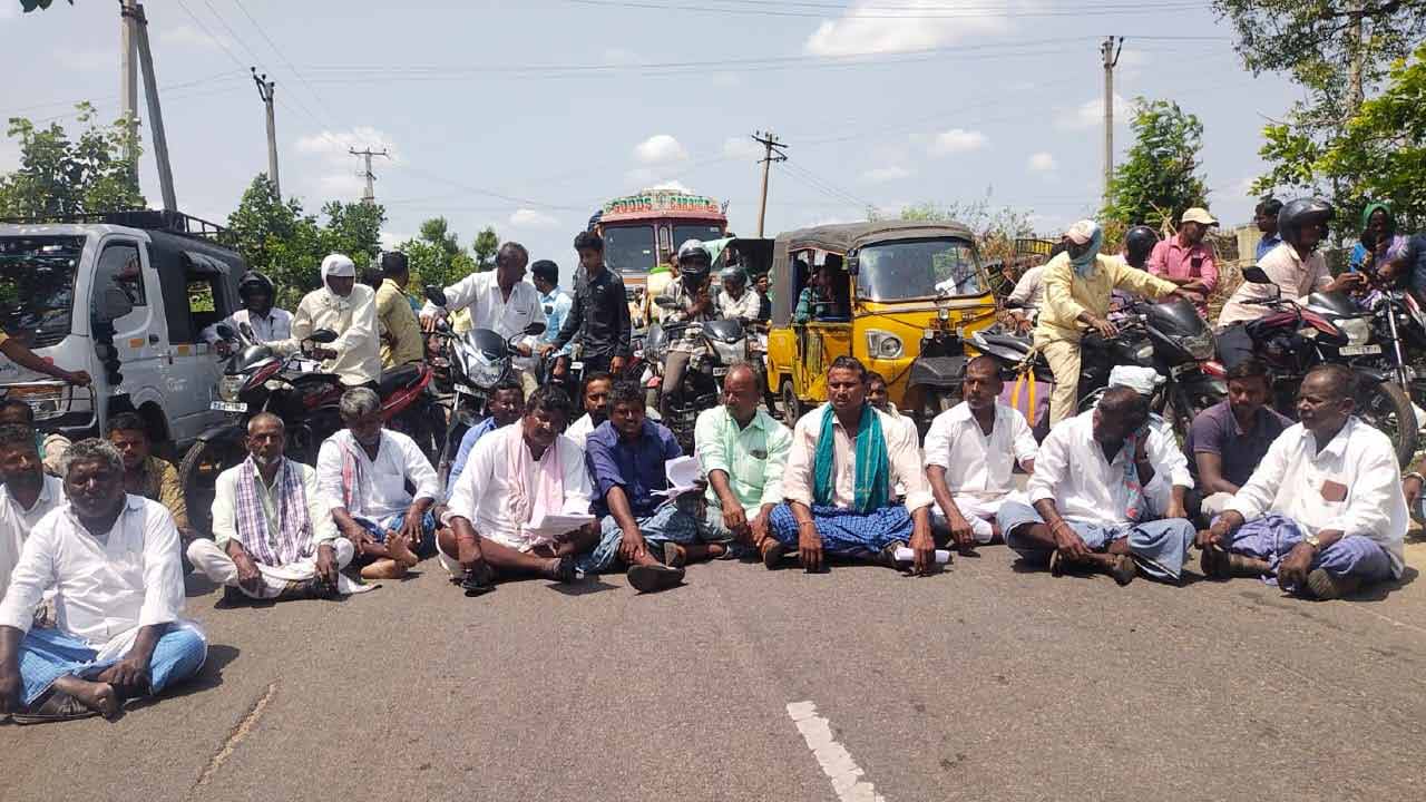 నారు ఎండుతున్నా కరెంటు ఇవ్వరా?