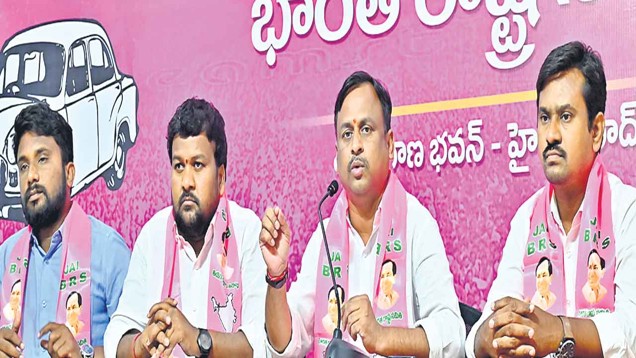 కేసీఆర్‌పై అక్కసుతో నిధుల దుర్వినియోగం