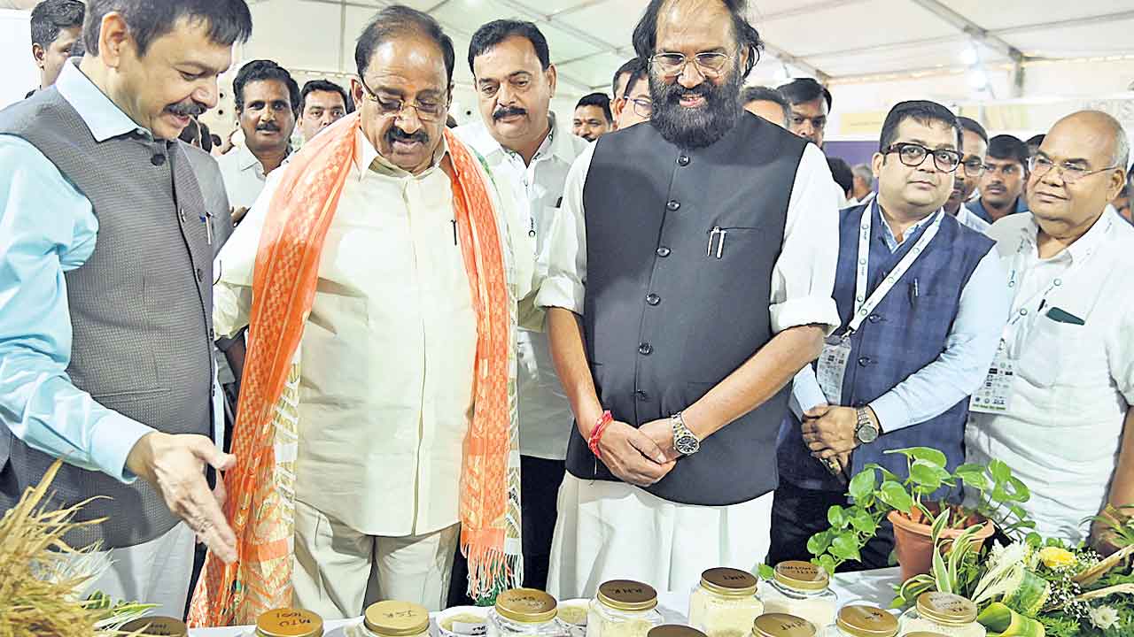 ధాన్యం ఉత్పత్తిలో తెలంగాణ అగ్రగామి
