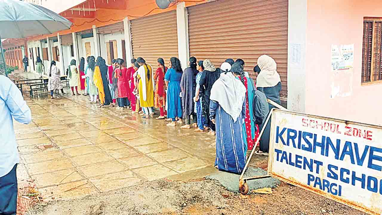 ప్రశాంతంగా గ్రూప్‌ -1 పరీక్ష