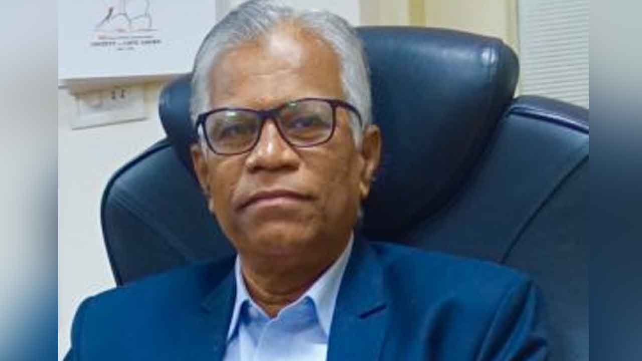 పరీక్షల సంస్కరణ కమిటీ సభ్యుడిగా హెచ్‌సీయూ వీసీ