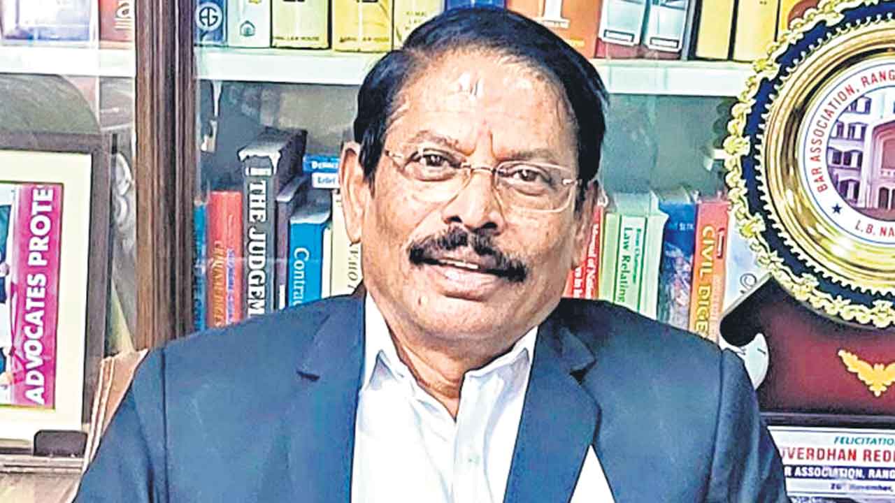 లెటర్‌ ఐడీ మార్చినట్టు చిహ్నం మార్చుతారా?