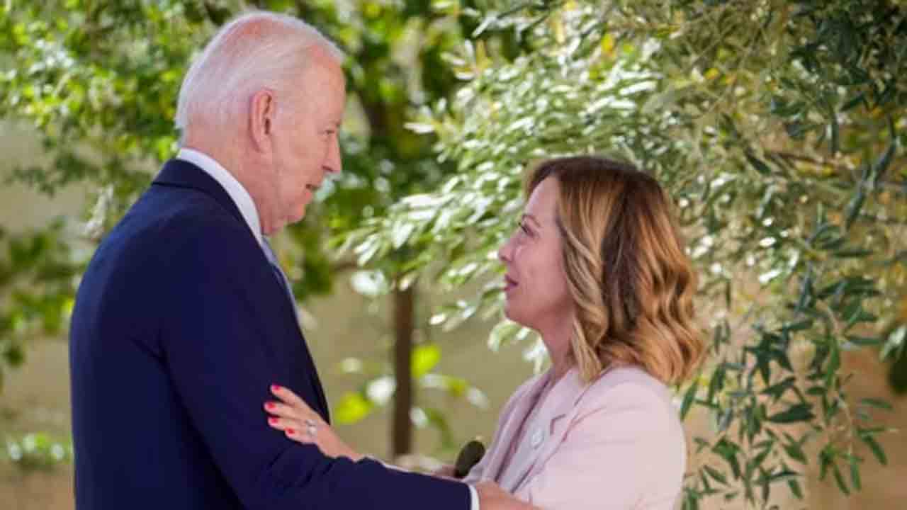 G7 Summit | ఇటలీ ప్రధానికి ఎగతాళిగా సెల్యూట్‌ చేసిన జో బైడెన్‌.. వీడియో వైరల్‌