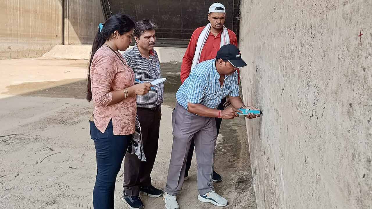 ‘మేడిగడ్డ’లో సీఎస్‌ఎంఆర్‌ఎస్‌ బృందం