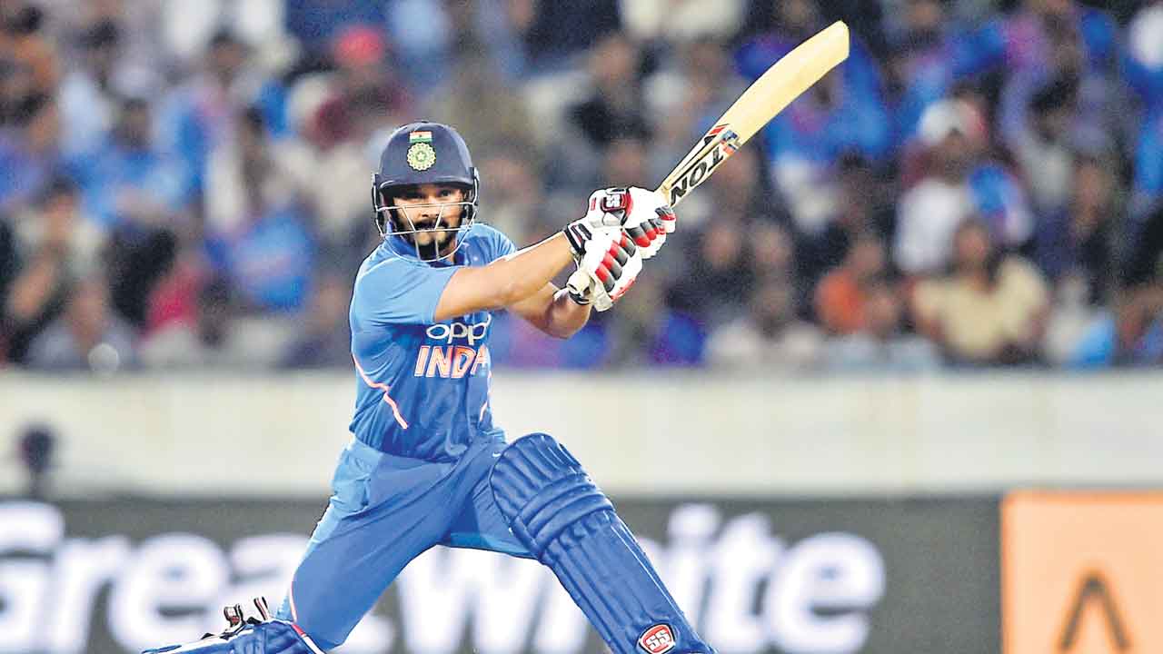 కేదార్‌ జాదవ్‌ రిటైర్మెంట్‌