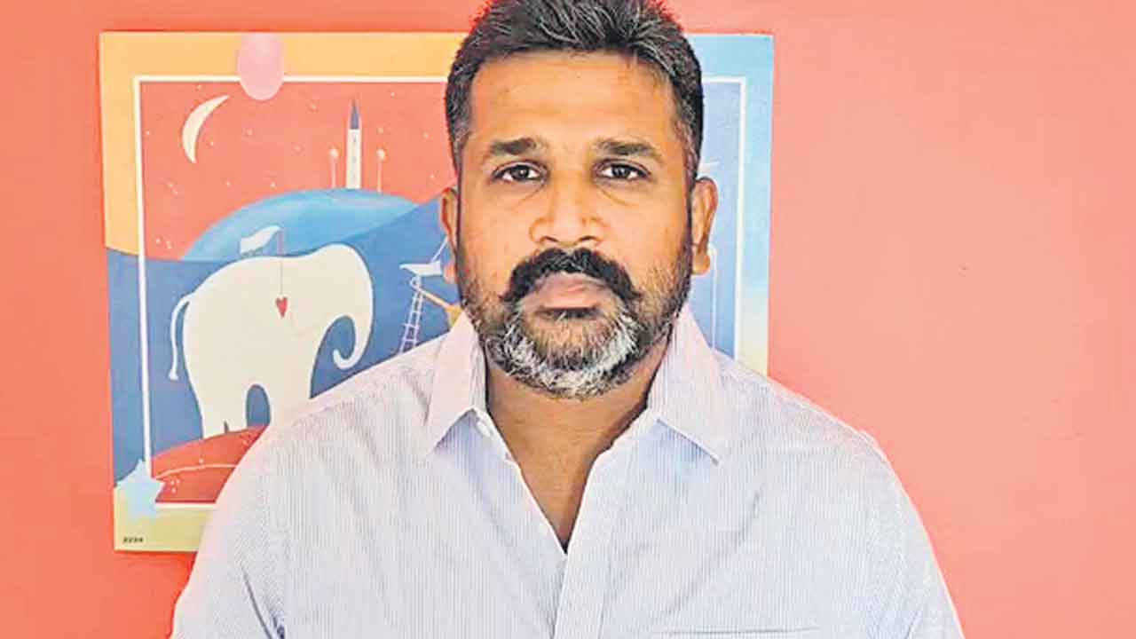 అబద్ధాలు ఆపి పాలనపై దృష్టి పెట్టండి