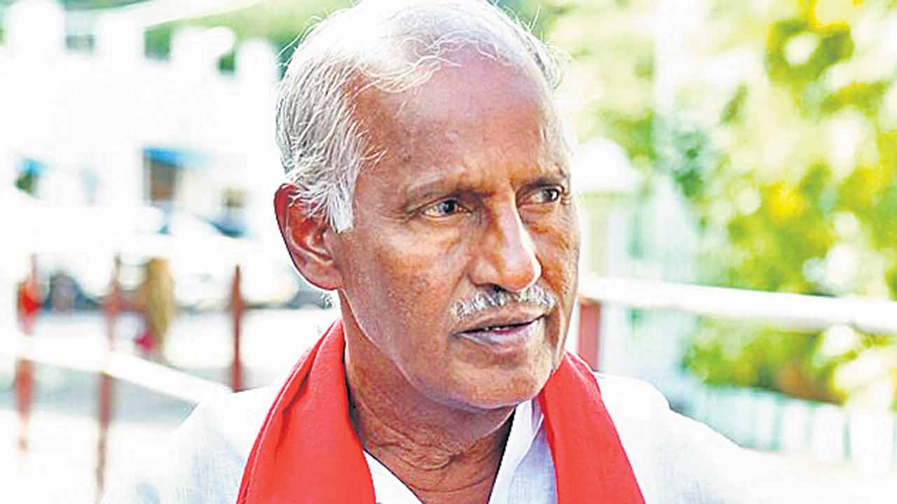 మహిళల భాగస్వామ్యం పెరగాలి: కూనంనేని