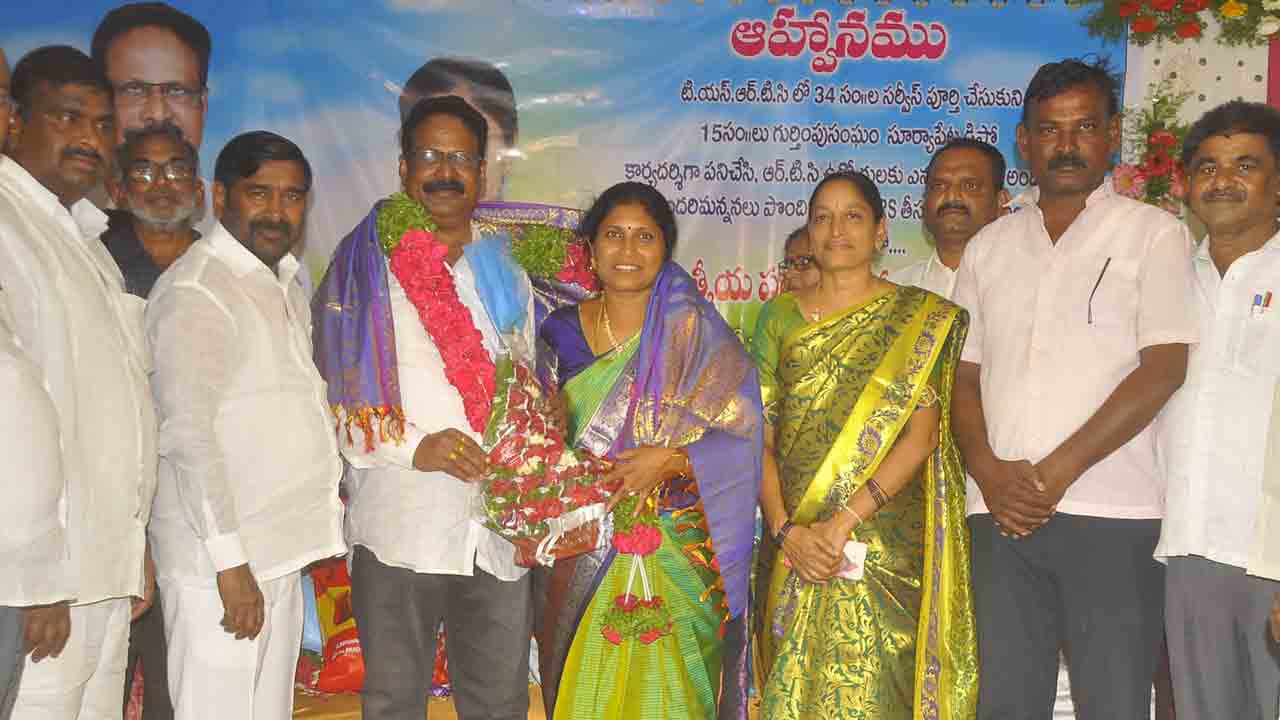 శ్రీనివాస్‌ సేవలు మరువలేనివి