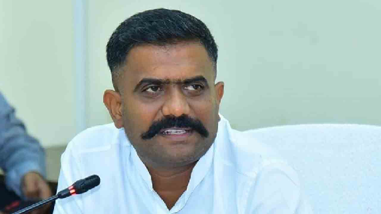 Former Mla Kethireddy | జగన్ సీఎంవో తీరుపై వైసీపీ మాజీ ఎమ్మెల్యే సంచలన వ్యాఖ్యలు