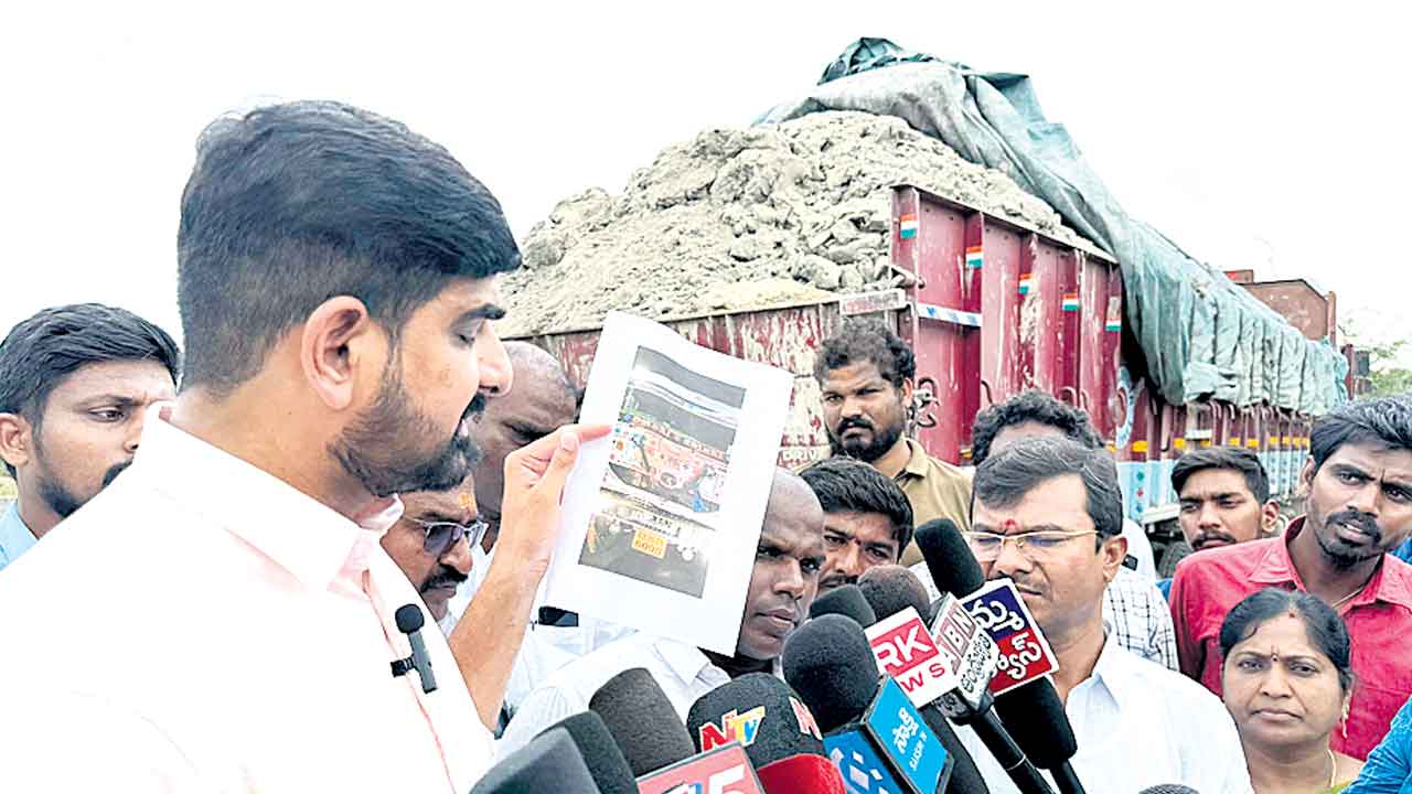 ఫ్లైయాష్‌ తరలింపులో 100 కోట్ల స్కాం