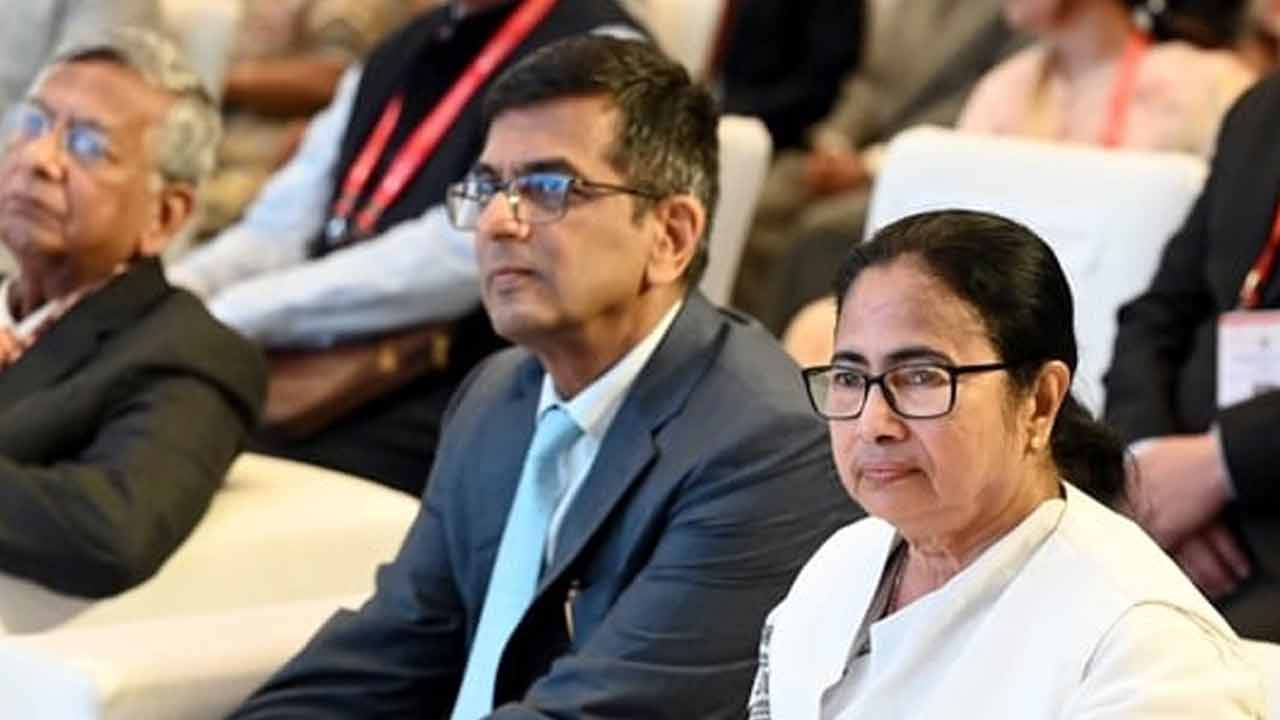 Mamata Banerjee | న్యాయవ్యవస్థ సామాన్యులకు రక్షణ కల్పించాలి : మమతాబెనర్జి